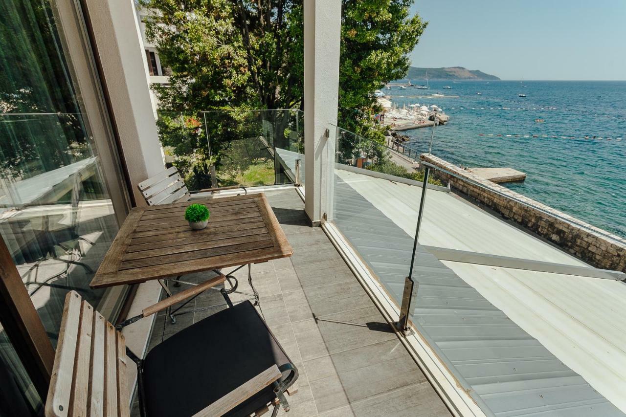 Apartments Joy Herceg Novi Buitenkant foto